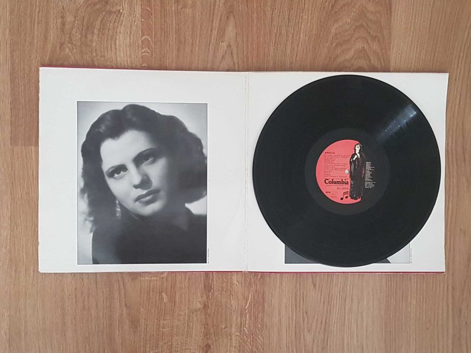 Amália Rodrigues, Vinil Duplo com O Melhor de Amália