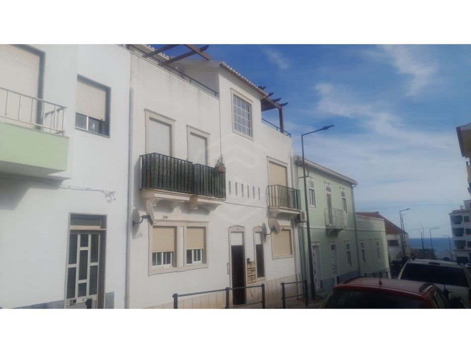 Apartamento T1 Renovado com Vista Cidade e Vista Mar - Albufeira