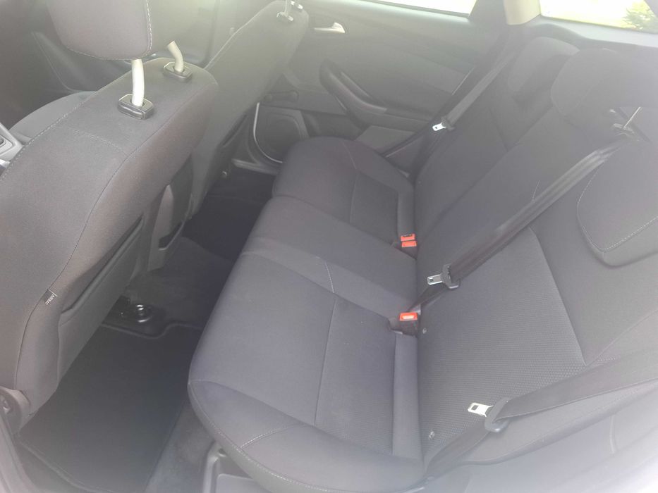 Ford Focus kombi 2016r. 115 tyś przebieg 28900