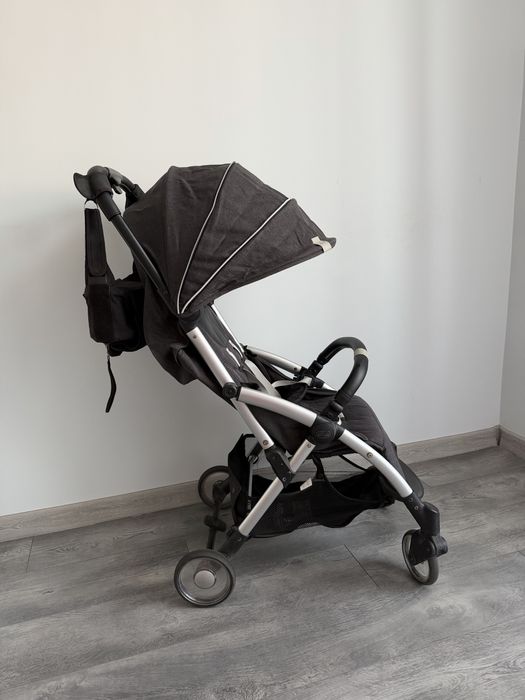 Коляска прогулочна Chicco