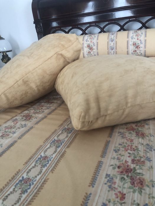 Cortinados + Colcha quarto