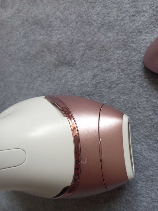 Фотоепілятор Philips Lumea Prestige