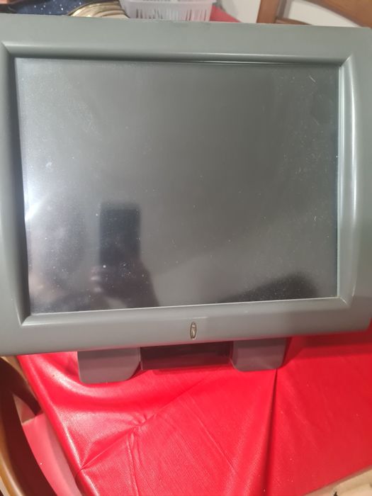 Impressora e ecrã para loja64730277057281121