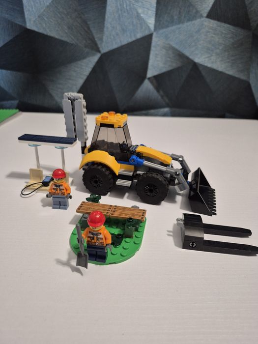 LEGO City 30685.