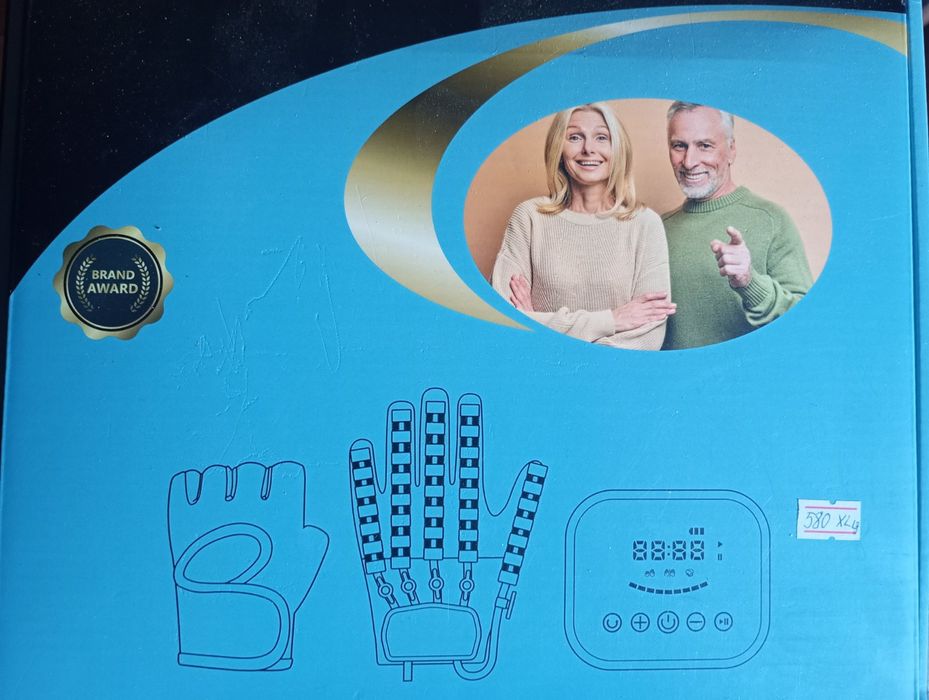 Робот-перчатка для після інсульту та травм