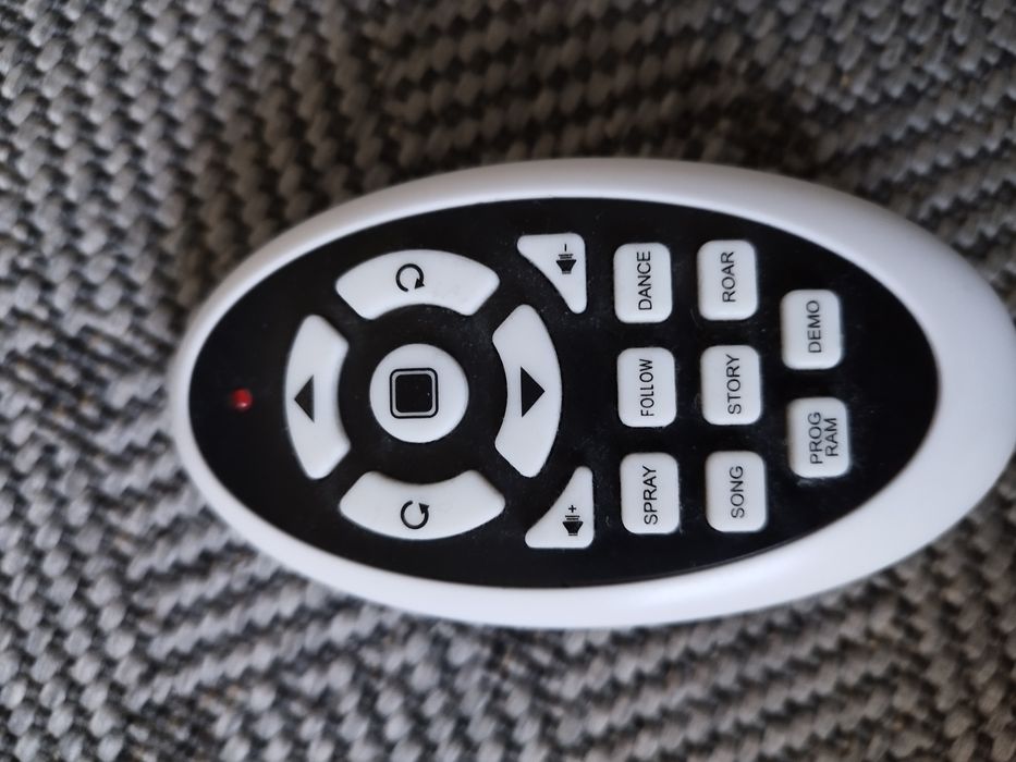 Zdalnie sterowany dinozaur