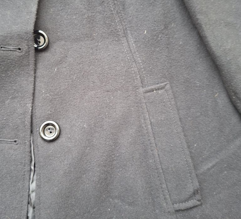 Casaco comprido preto