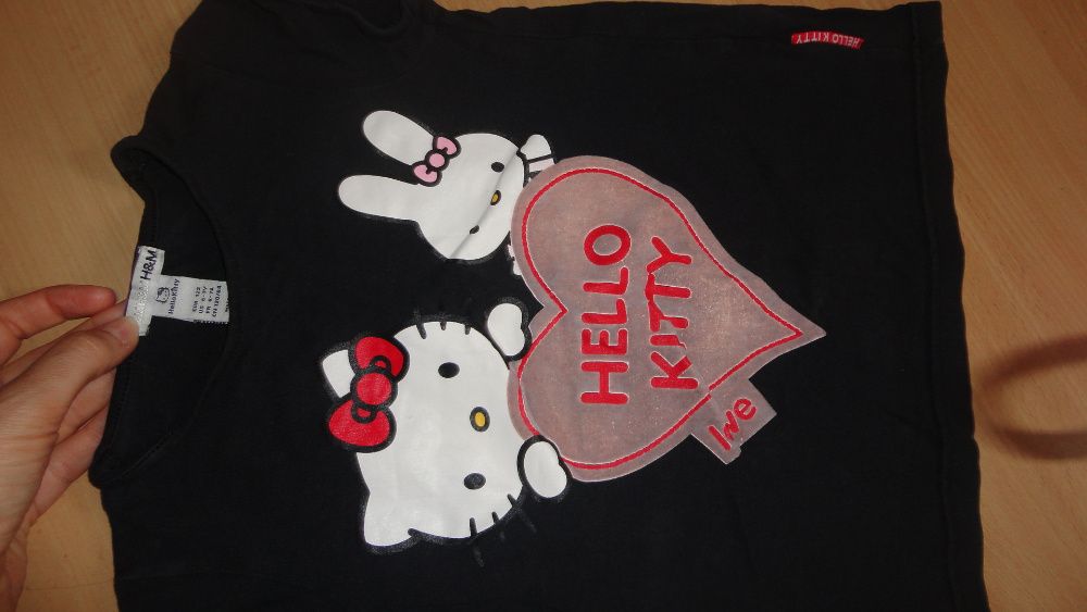 Bluzeczki na lato dla dziewczynki roz. 122-128 cm zestaw Hello Kitty