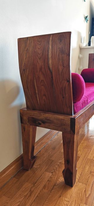 Banco Vintage em Muito Bom Estado.