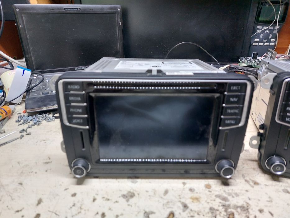 Штатна магнітола  Discovery Media Composition  фольксваген