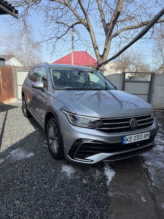 Volkswagen Tiguan 2023 SE