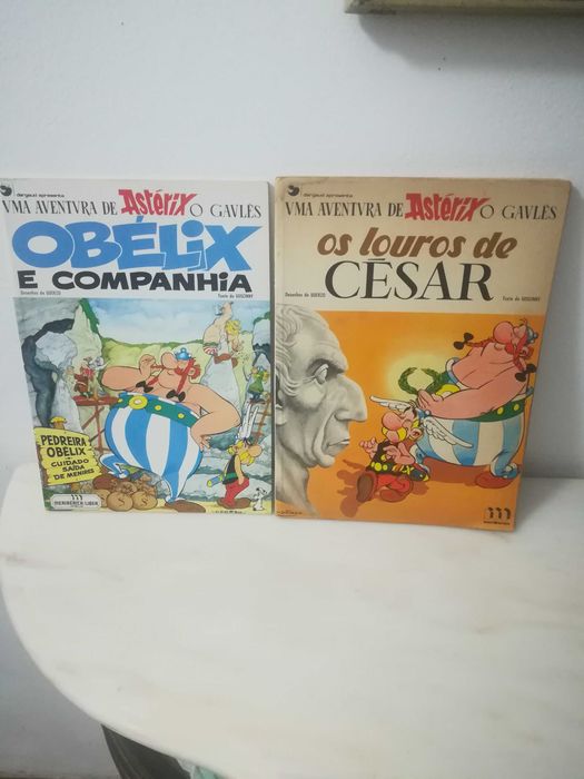 Astérix livros dois títulos