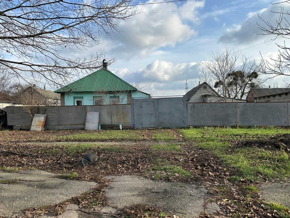 Продам капітальний житловий будинок, 15-20 хв. від метро Індустріальна