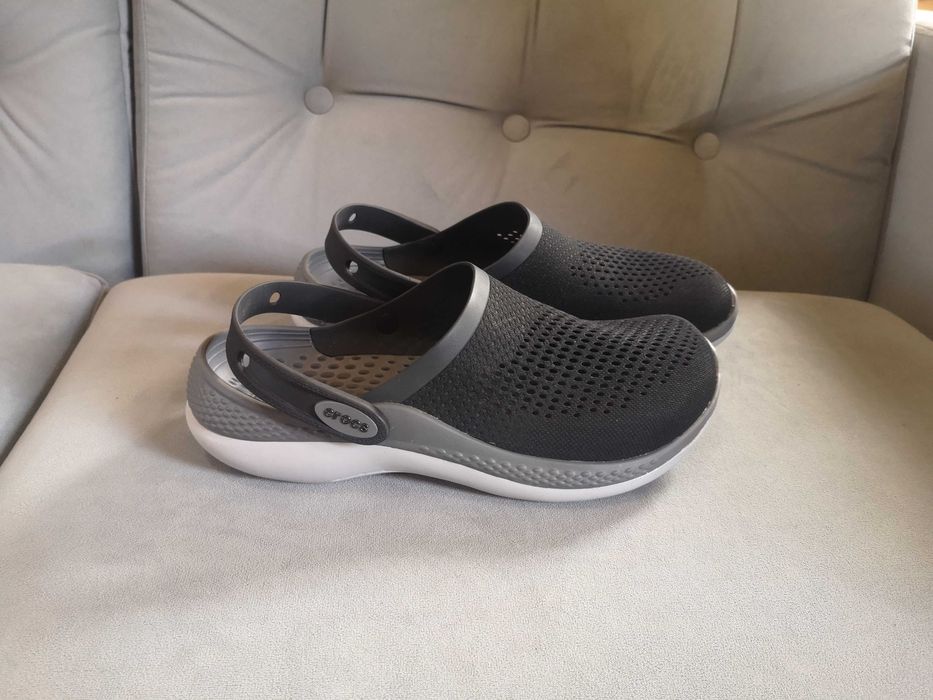 Buty klapki Crocs r.42