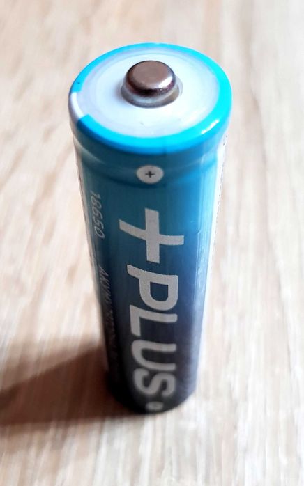 Аккумуляторная батарея 18650 свежая аккумулятор батарейка акумулятор