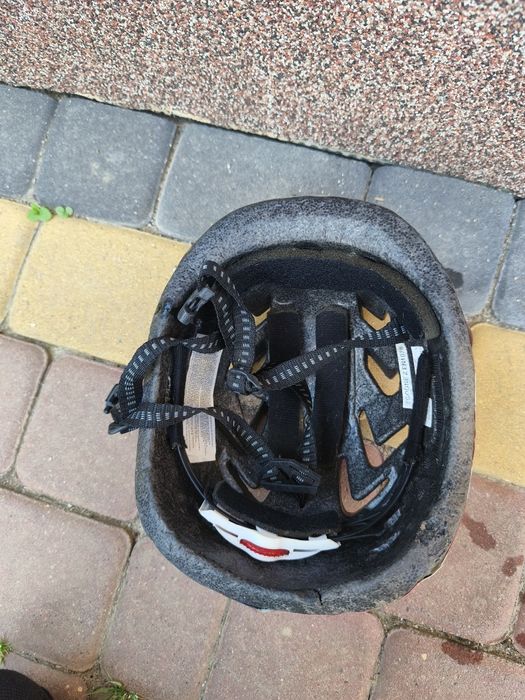 Kask dziecięcy USA z ledem