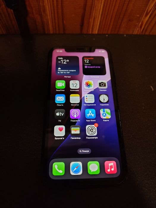 iPhone XR/64 neverlock