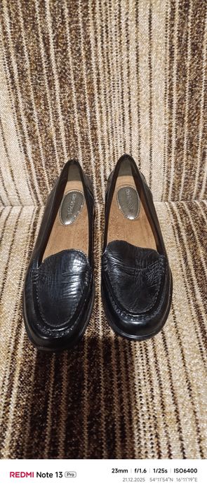 Sprzedam buty nowe skórkowe