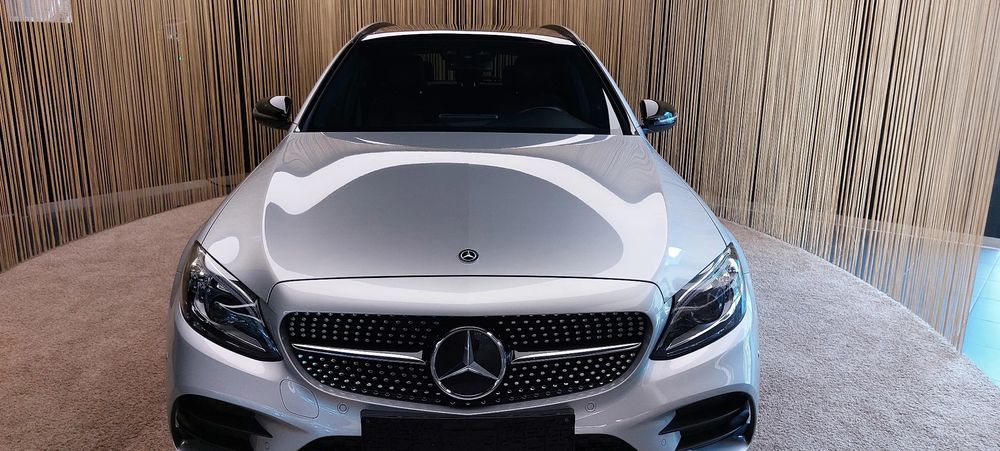 Mercedes-Benz C 300 de T 9G-TRONIC AMG Line