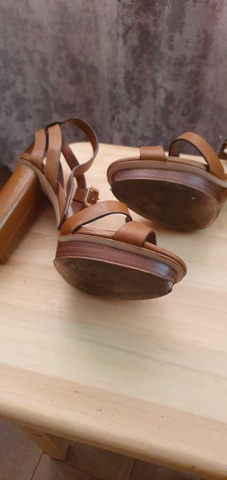 Жіночі туфлі Massimo Dutti 40 р