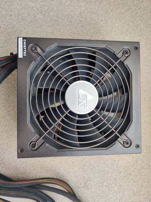 Блок питания Chieftec APS-1000C