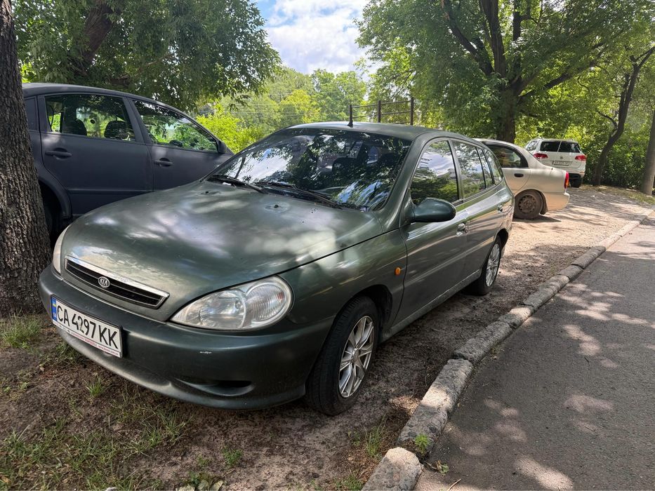 Продам  надійне авто