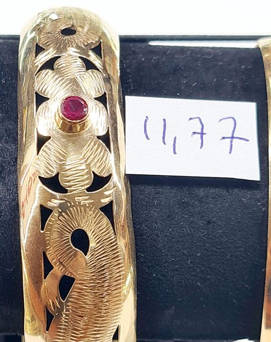 Продам золотые браслеты-скобыпроизводства СССР