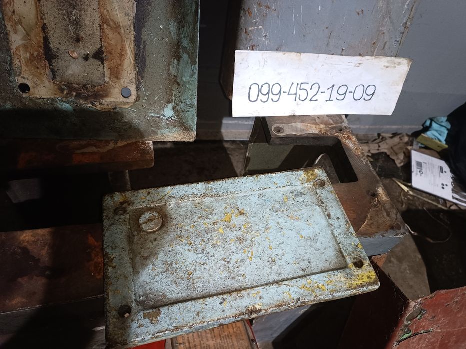 Тумби захист ременя піддон кришка бабки токарний станок ТВ 4 6