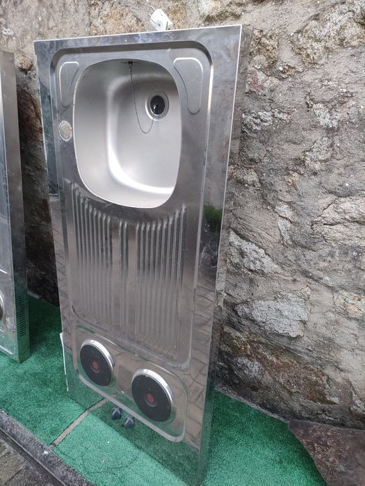 Banca cozinha com fogão elétrico