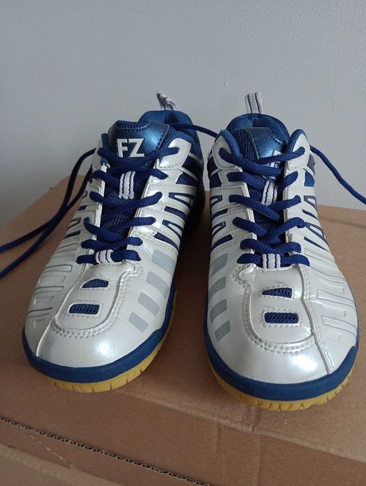 Buty sportowe Forza rozmiar 39 - 40. Uniseks.