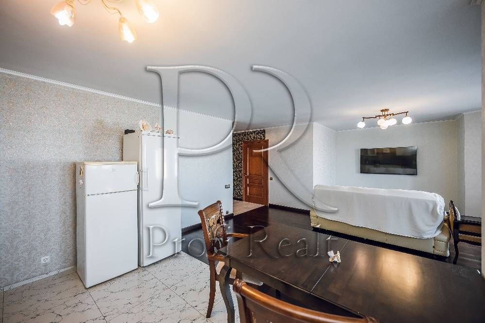 Продаж 2 кімн. квартири за адресою Теплична,38 Софіївська Борщагівка