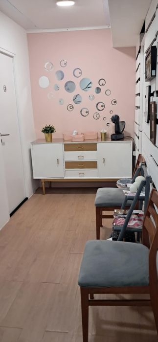 Aluga se Gabinete/Sala