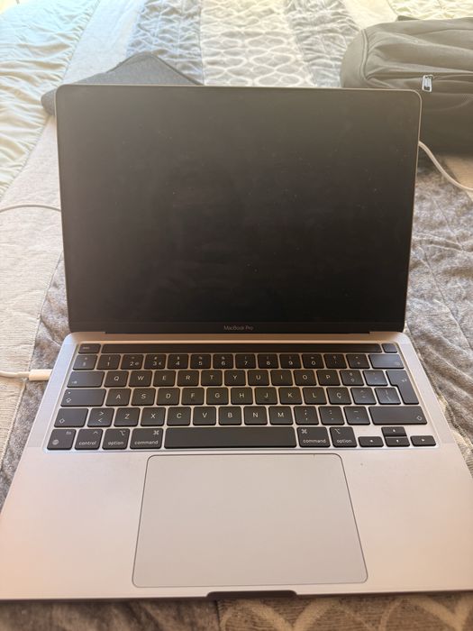 Apple MacBook Pro 13.3’’ M2 | 8GB RAM | 256GB SSD |