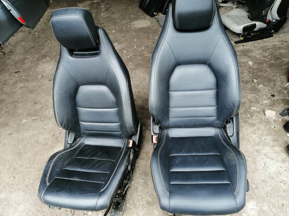 Wnętrze Mercedes W204 Coupe Czarna skóra Fotele Kanapa Boczki Wysyłka