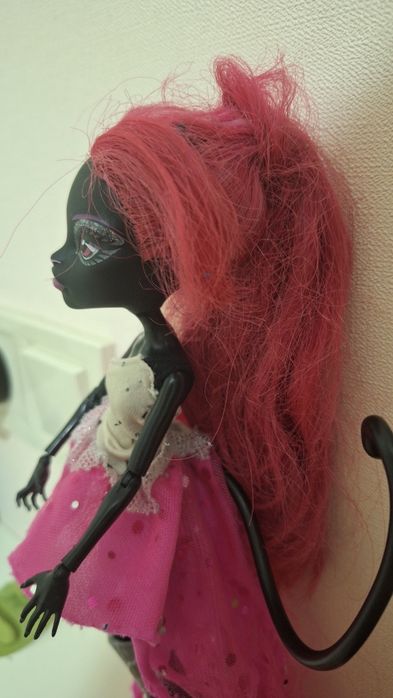 Mattel Monster High Catty Noir