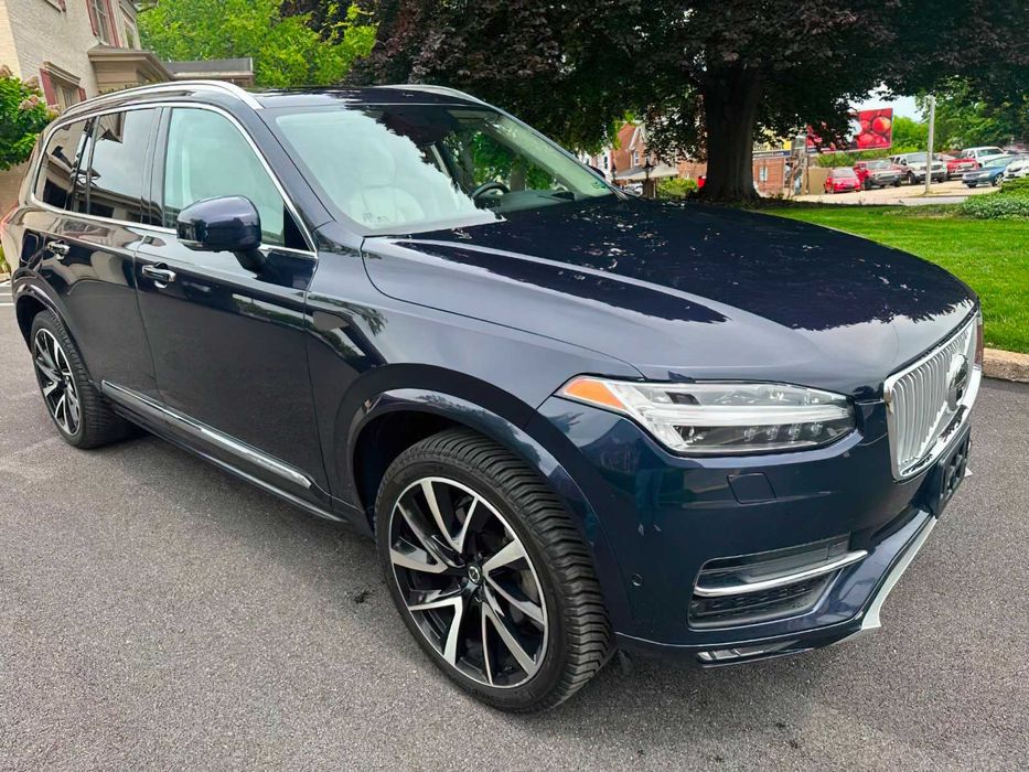 Volvo Xc90      2019