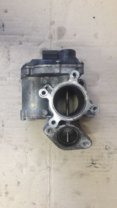 Клапан EGR єгр рено трафик евро 4 виваро колеос лагуна m9r 2.0 dCI