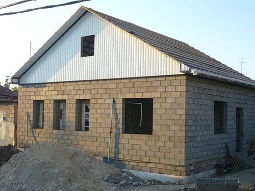 Покрівельні роботи (перекриваємо дах)