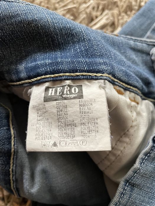 Jeansy Hero by Wrangler L