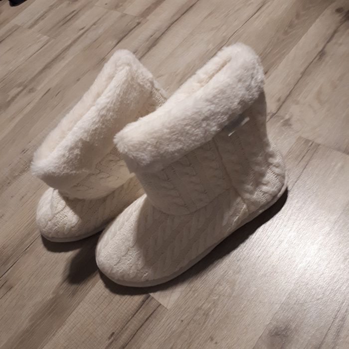 Buty kapcie Isotoner nowe