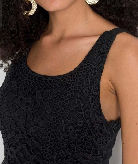 długa suknia czarna max