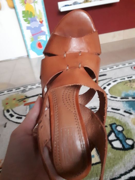 Skórzane buty ZARA ,sandały, szpilki 36