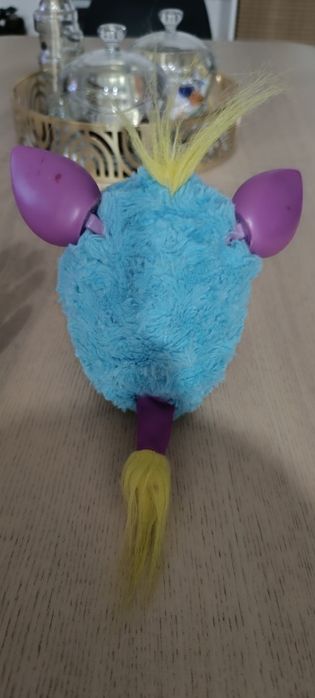 Furby 2012 como novo