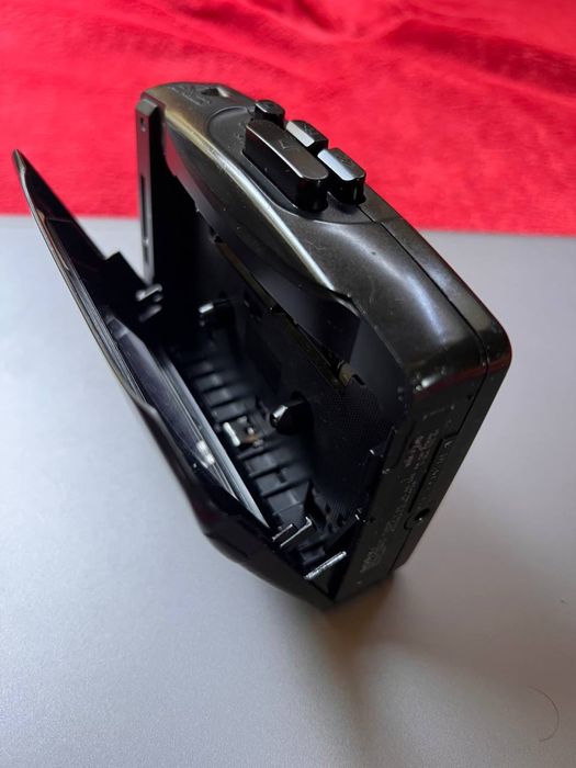 Sony Walkman WM-FX10 FM/AM + навушники в подарунок
