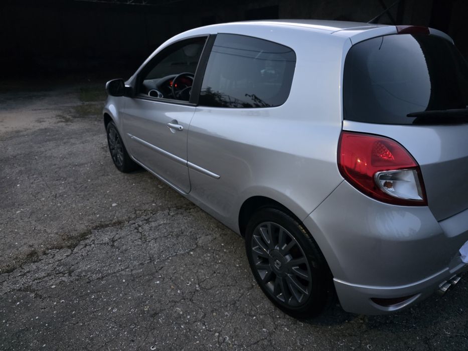Renault clio comercial 2012