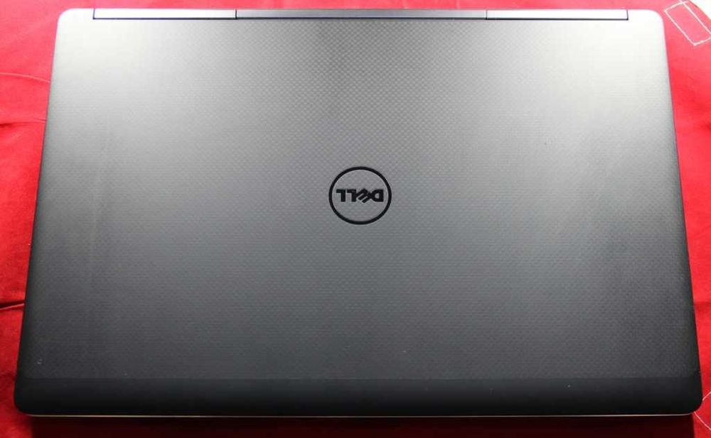 Ноутбук 17.3 дюйма Dell Precision 7710 Core i5 | 16Gb | 256Gb | Radeon R9 M375x | FullHD