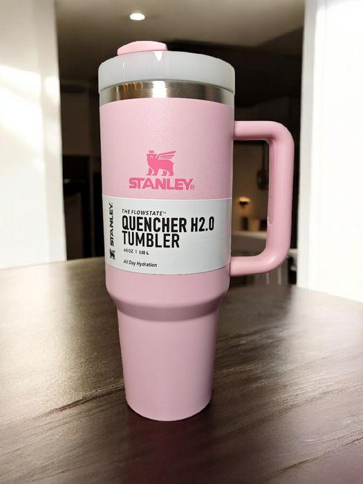 Różowy Stanley do