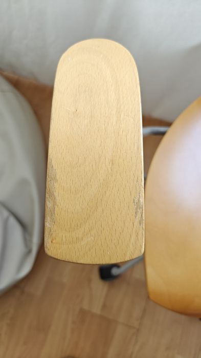 Cadeira de escritório com rodas