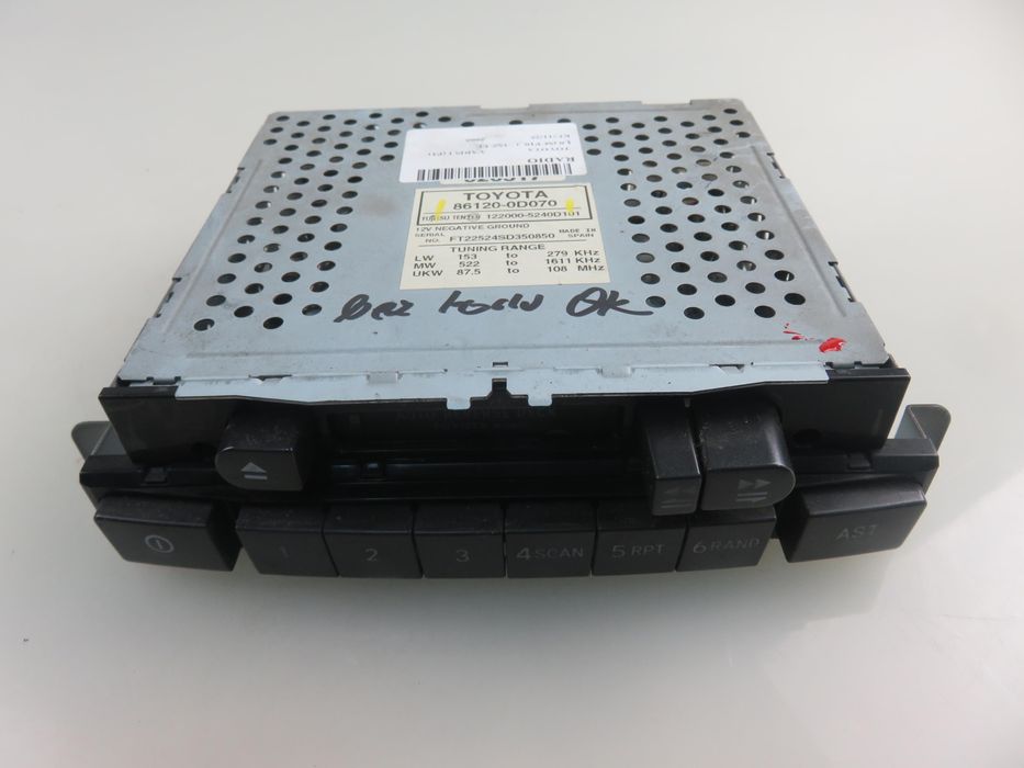 Radio Toyota Yaris I (p1) 861200d070