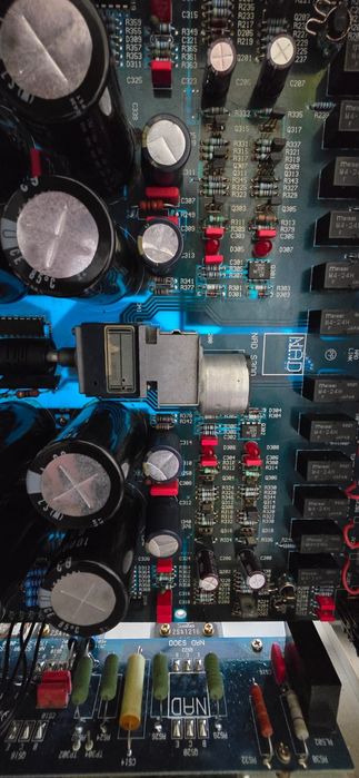 Nad S300 . Seria silver.